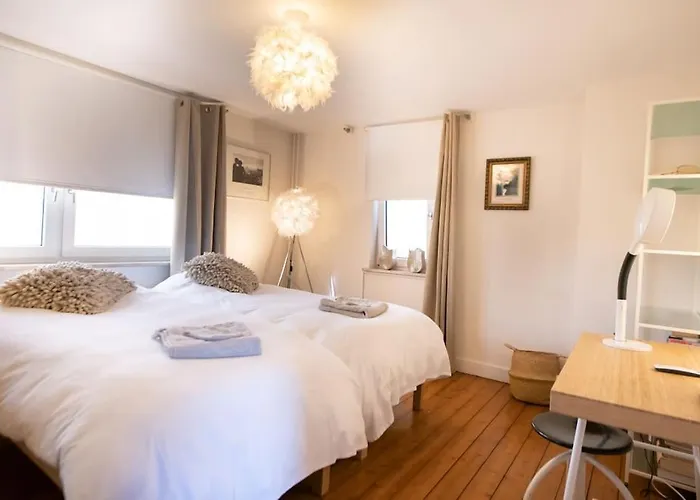 Feriehus Casa Sibbe With Beautiful View Valkenburg aan de Geul