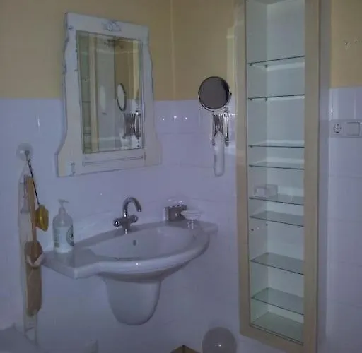 Casa Sibbe With Beautiful View Feriehus Valkenburg aan de Geul